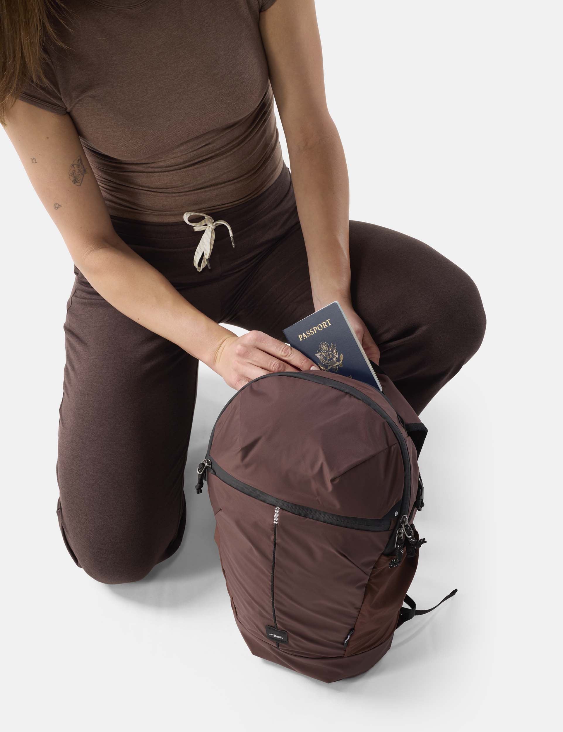 Matador Backpacks Matador 18L Packable Backpack - Packed