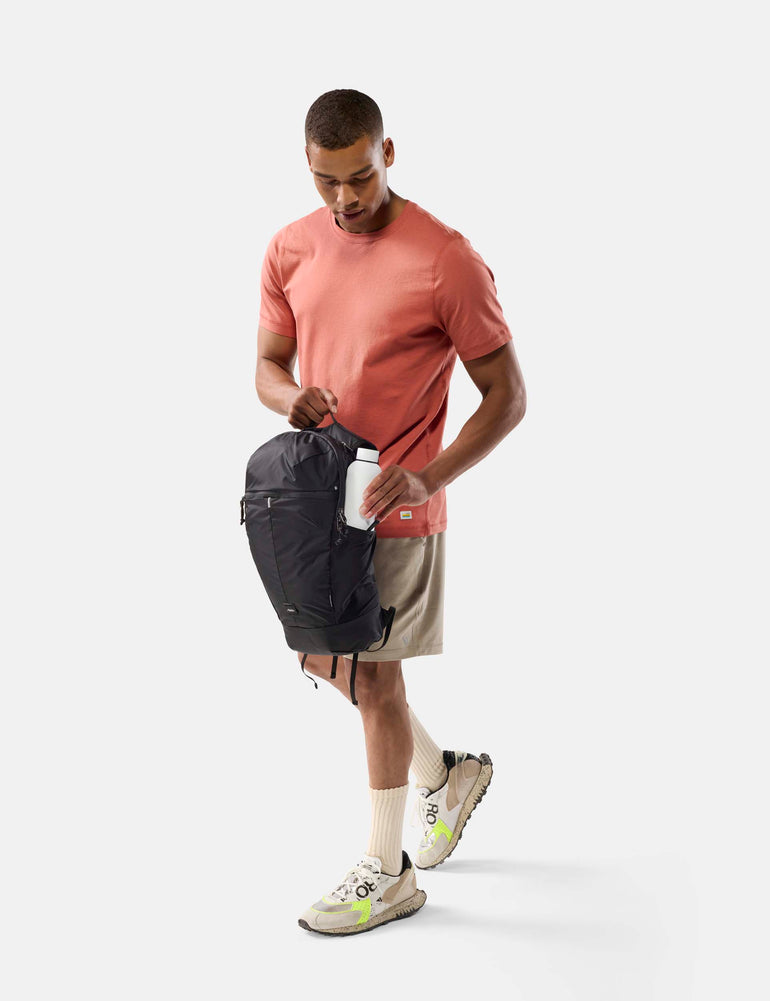 Matador Backpacks Matador 18L Packable Backpack - Packed