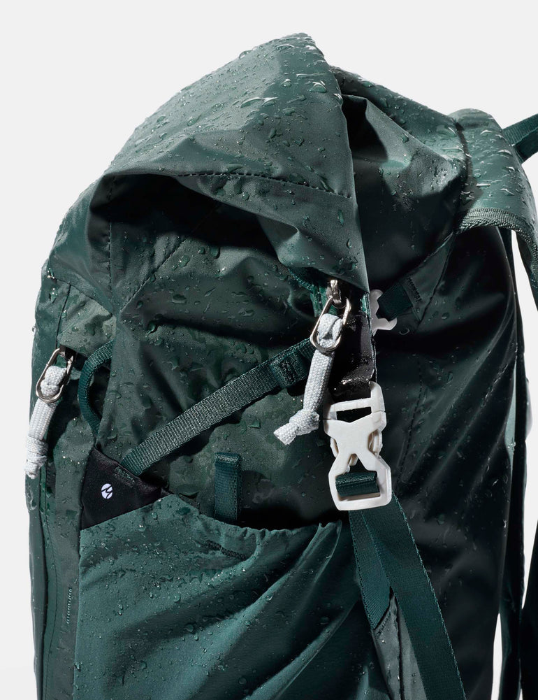 Matador Backpacks Matador 18L Waterproof Packable Backpack - Packed
