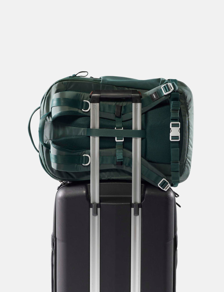 Matador Backpacks Matador 30L Carry On Travel Pack