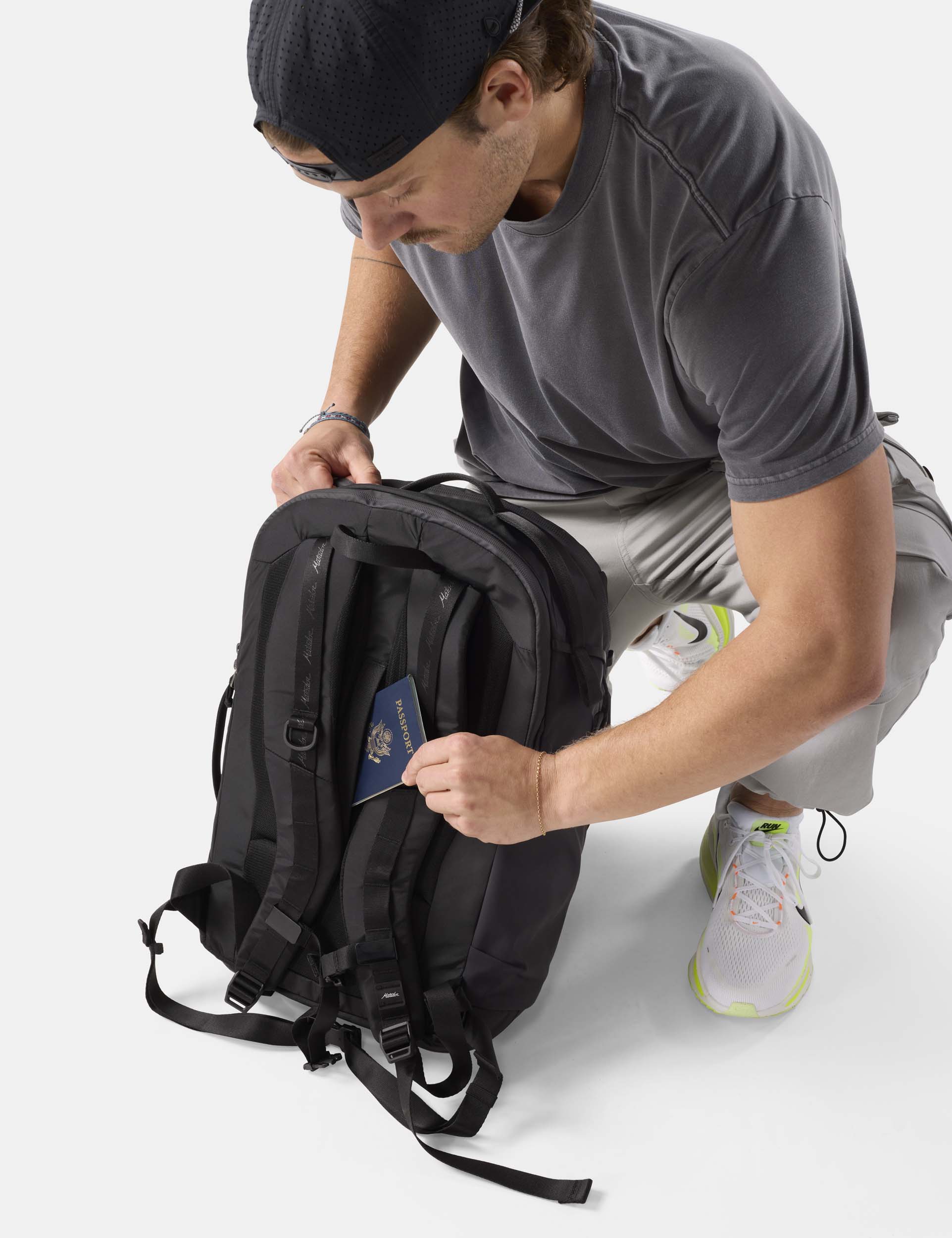 Matador Backpacks Matador 30L Carry On Travel Pack