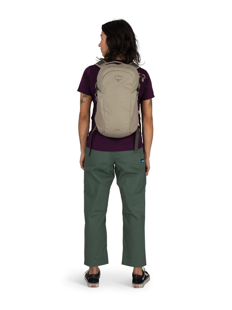 Osprey Backpacks Tan Concrete Osprey Daylite Everyday Backpack - Tan Concrete