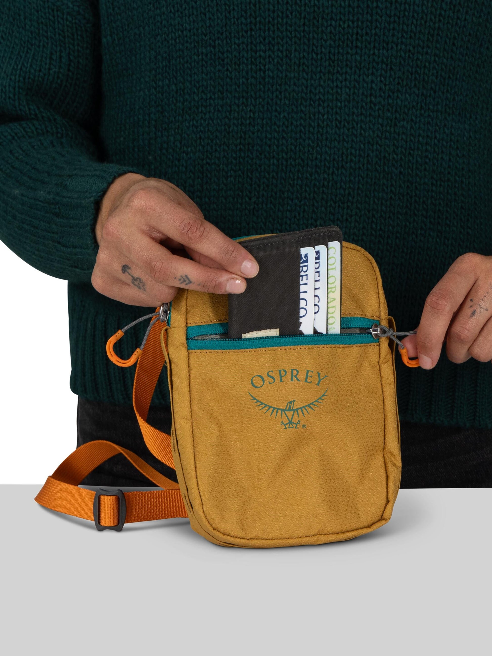 Osprey Cross-Body Bag Porcelain Orange Osprey Daylite Small Crossbody Bag - Porcelain Orange
