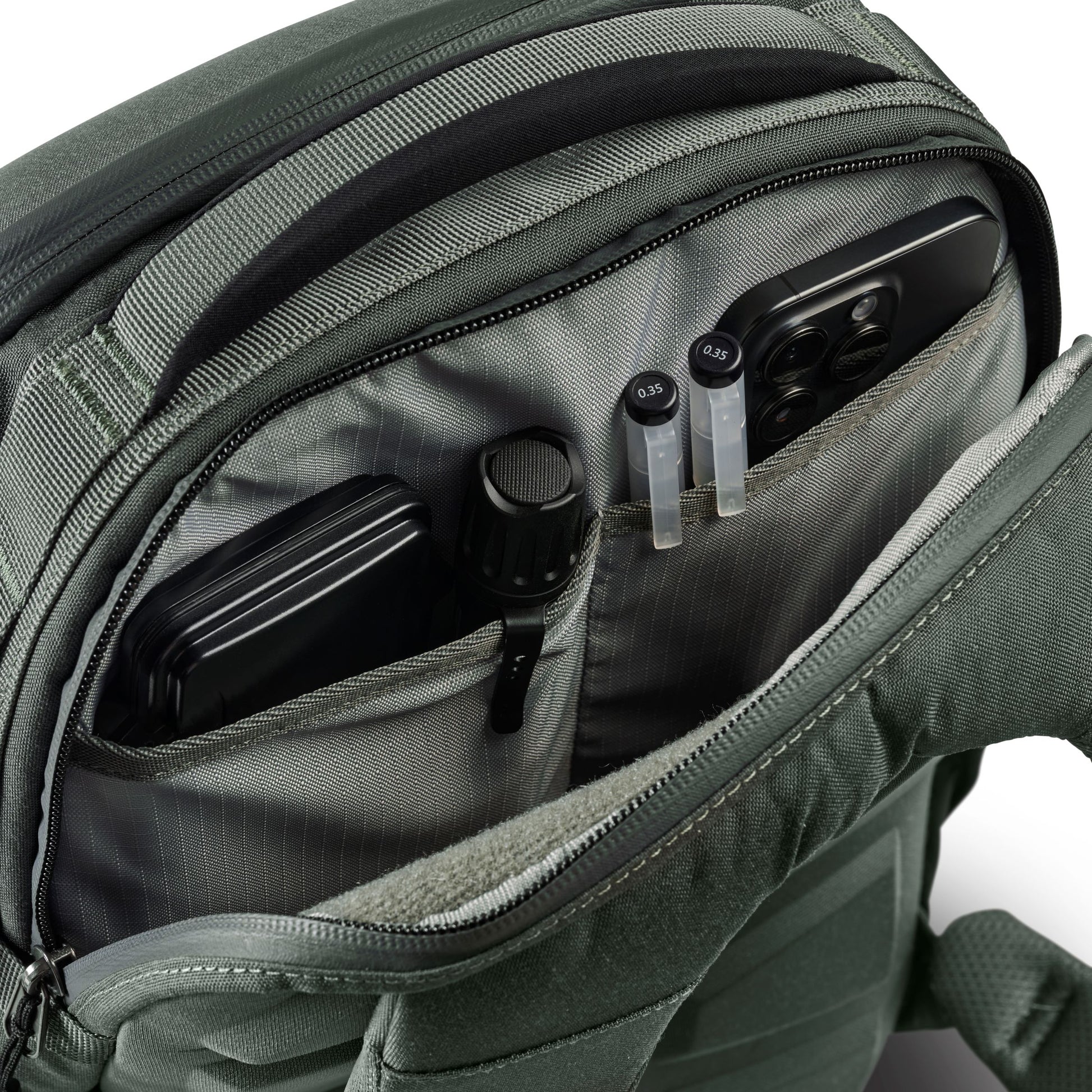 Pelican Backpacks Pelican TRVL Aegis 18L Backpack