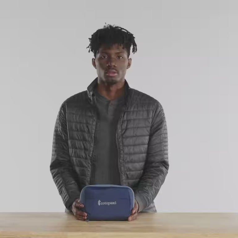 Cotopaxi Viaje Tech Organizer - Cada Día - Deep Sea