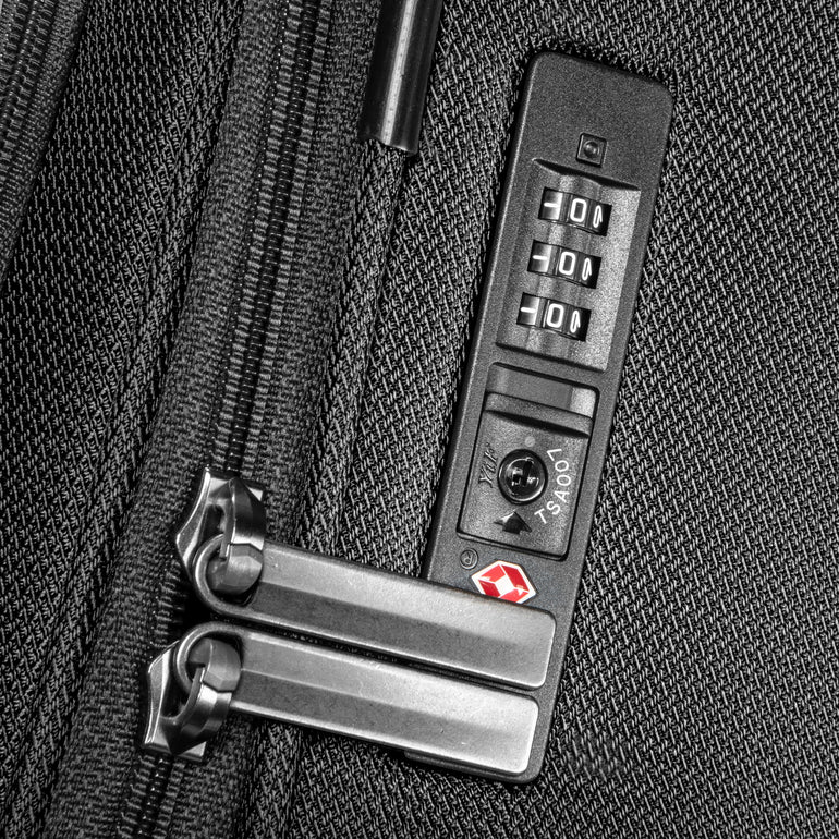 Ricardo Beverly Hills Luggage Ricardo Beverly Hills Avalon 24" Medium Check-In Expandable Spinner Luggage