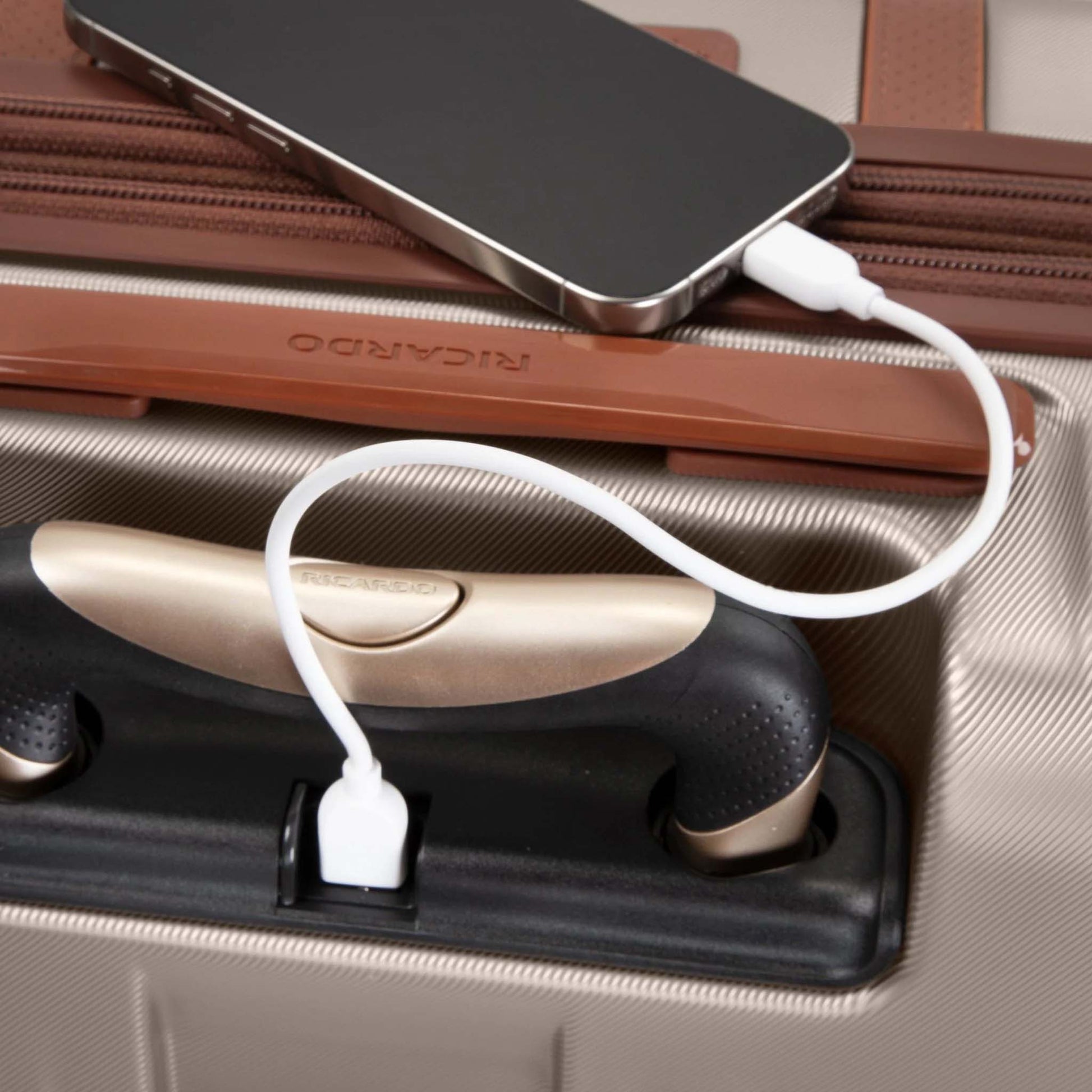 Ricardo Beverly Hills Luggage Ricardo Beverly Hills Montecito 2.0 Hardside Expandable Spinner 3-Piece Luggage Set