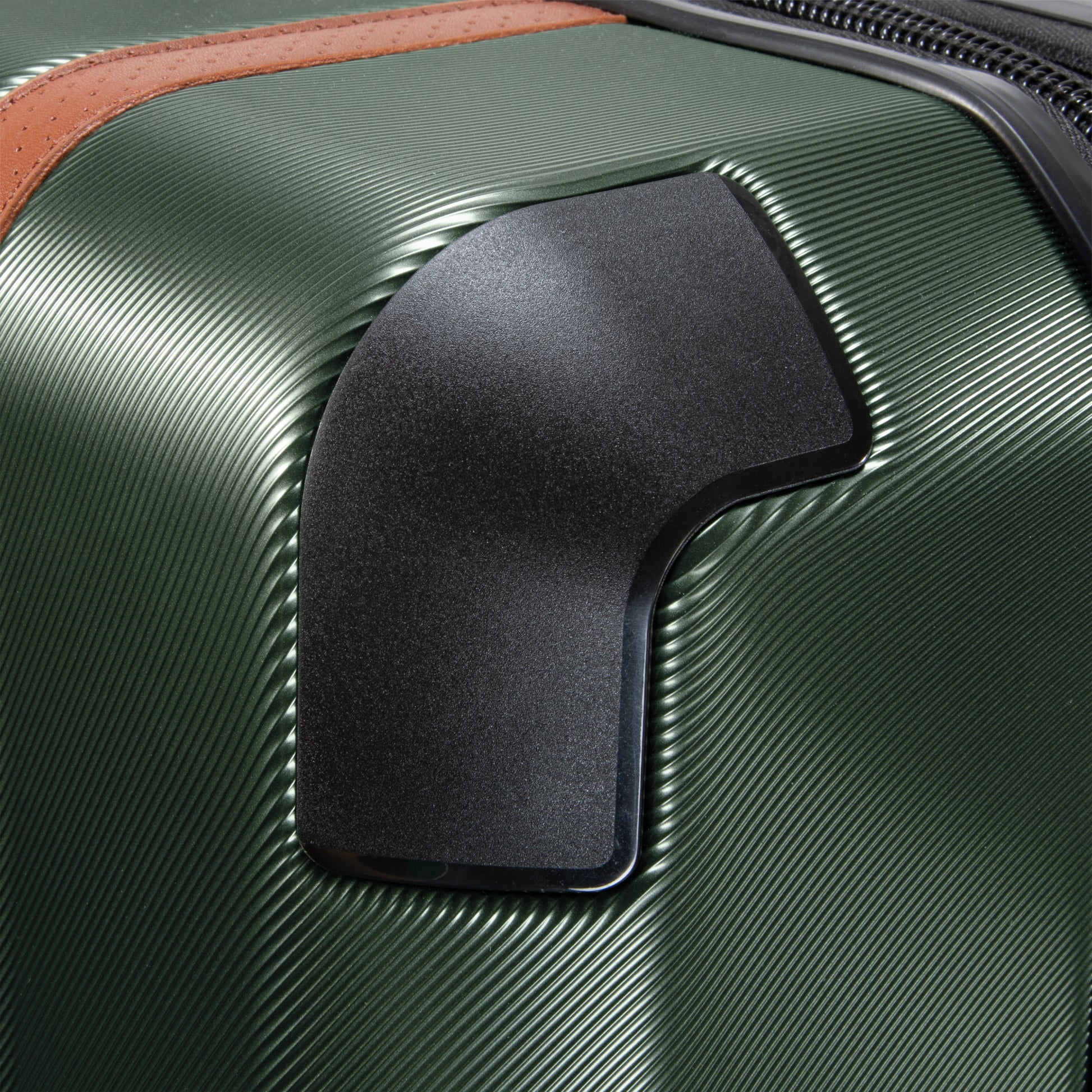 Ricardo Beverly Hills Luggage Ricardo Beverly Hills Montecito 2.0 Hardside Medium Check-In Expandable Spinner Luggage