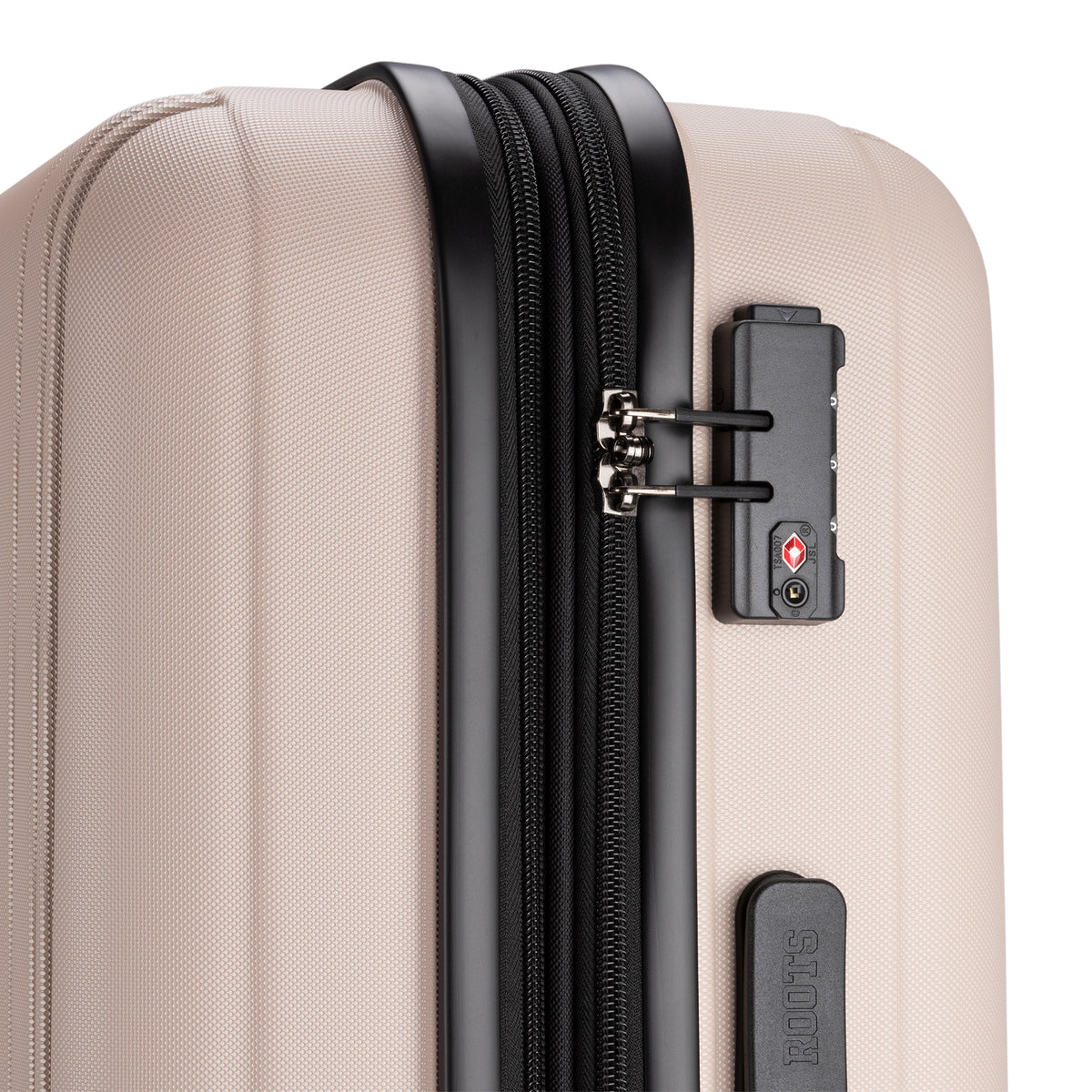Roots Luggage Roots Identity Expandable Spinner 28" Large Luggage