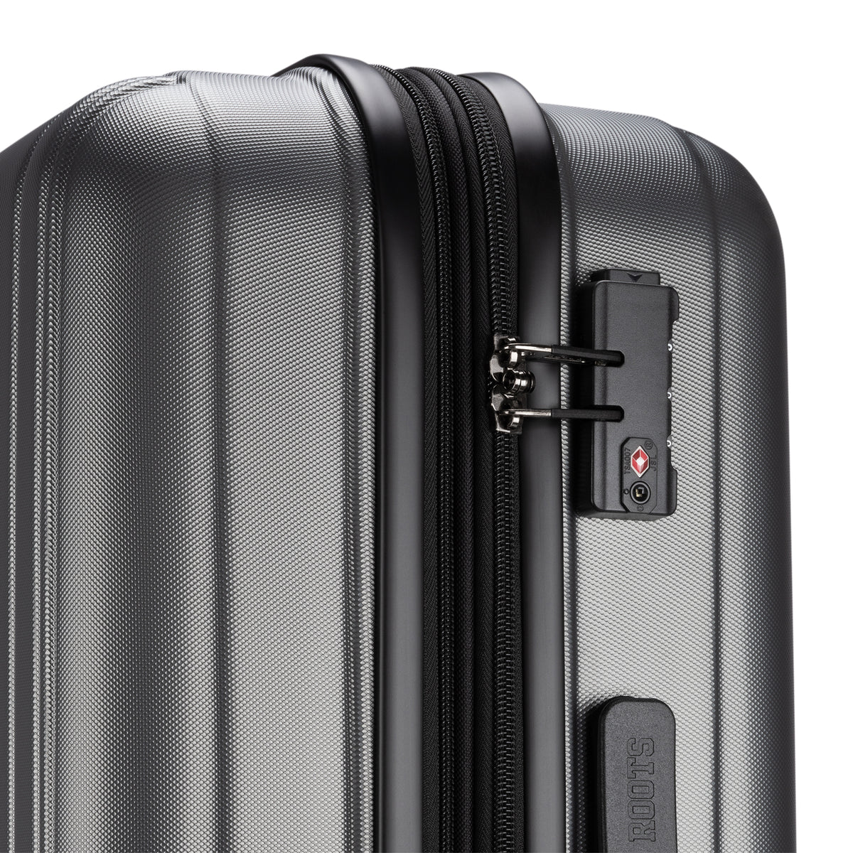 Roots Luggage Roots Identity Expandable Spinner 28" Large Luggage