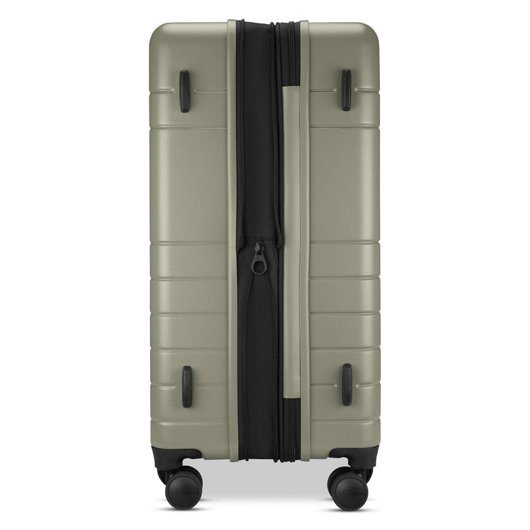 Roots Luggage Roots Travel Expandable Spinner 28" Large Luggage