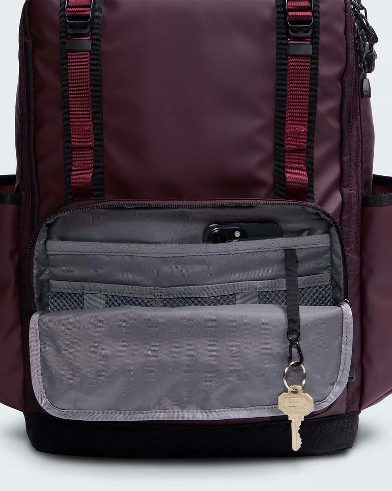 The North Face Backpacks Deep Burgundy/TNF Black/Burgundy Crush The North Face Base Camp Daypack - Deep Burgundy/TNF Black/Burgundy Crush