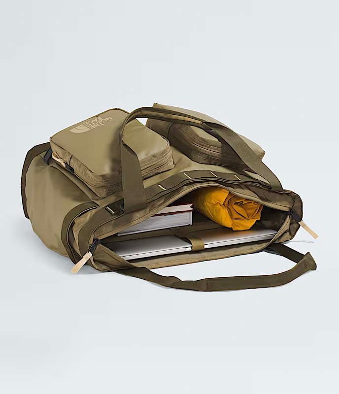 The North Face Tote Bag Cedar/Sycamore/Khaki Stone The North Face Base Camp Voyager Tote - Cedar/Sycamore/Khaki Stone