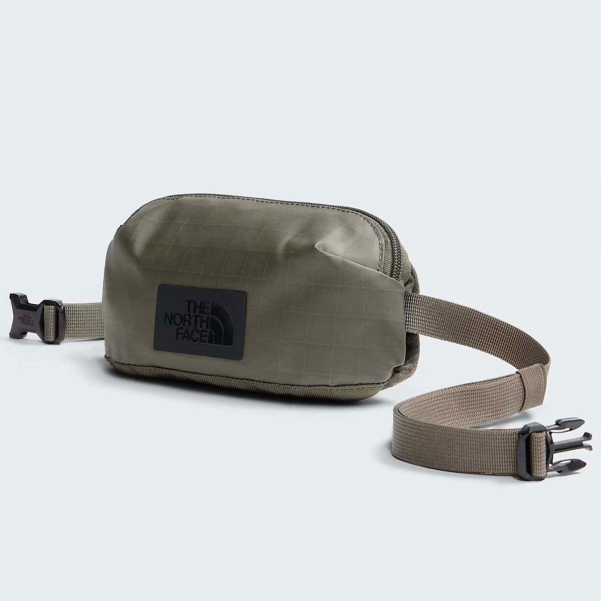 The North Face Travel Accessories New Taupe Green/TNF Black The North Face Base Camp Voyager Pro Travel Pouch - New Taupe Green/TNF Black