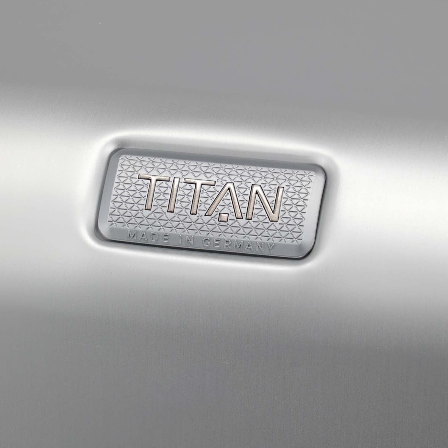 Titan Luggage Silver Titan ETERNITY Trolley L Large Luggage