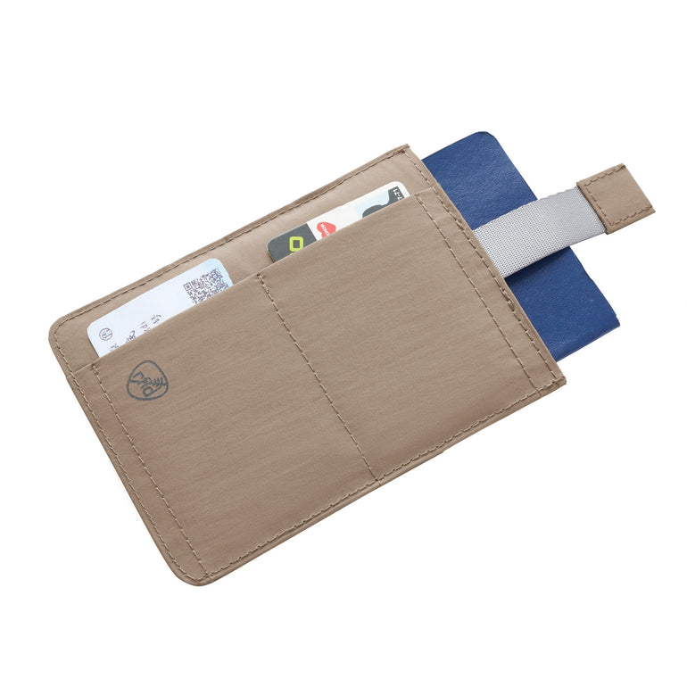 Travelon Passport Case Travelon RFID Blocking Pull-Up Passport Holder