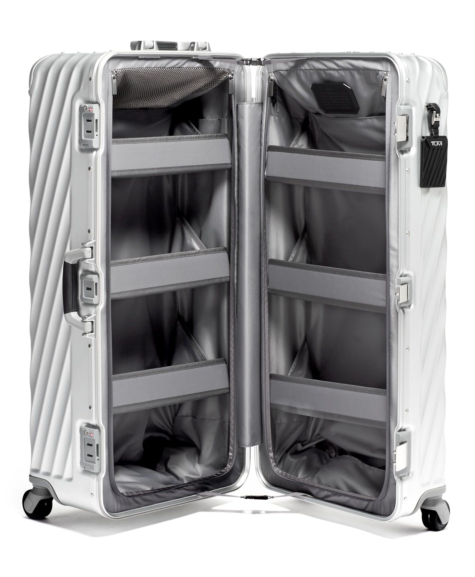 Tumi Luggage Silver Tumi 19 Degree Aluminum Rolling Trunk