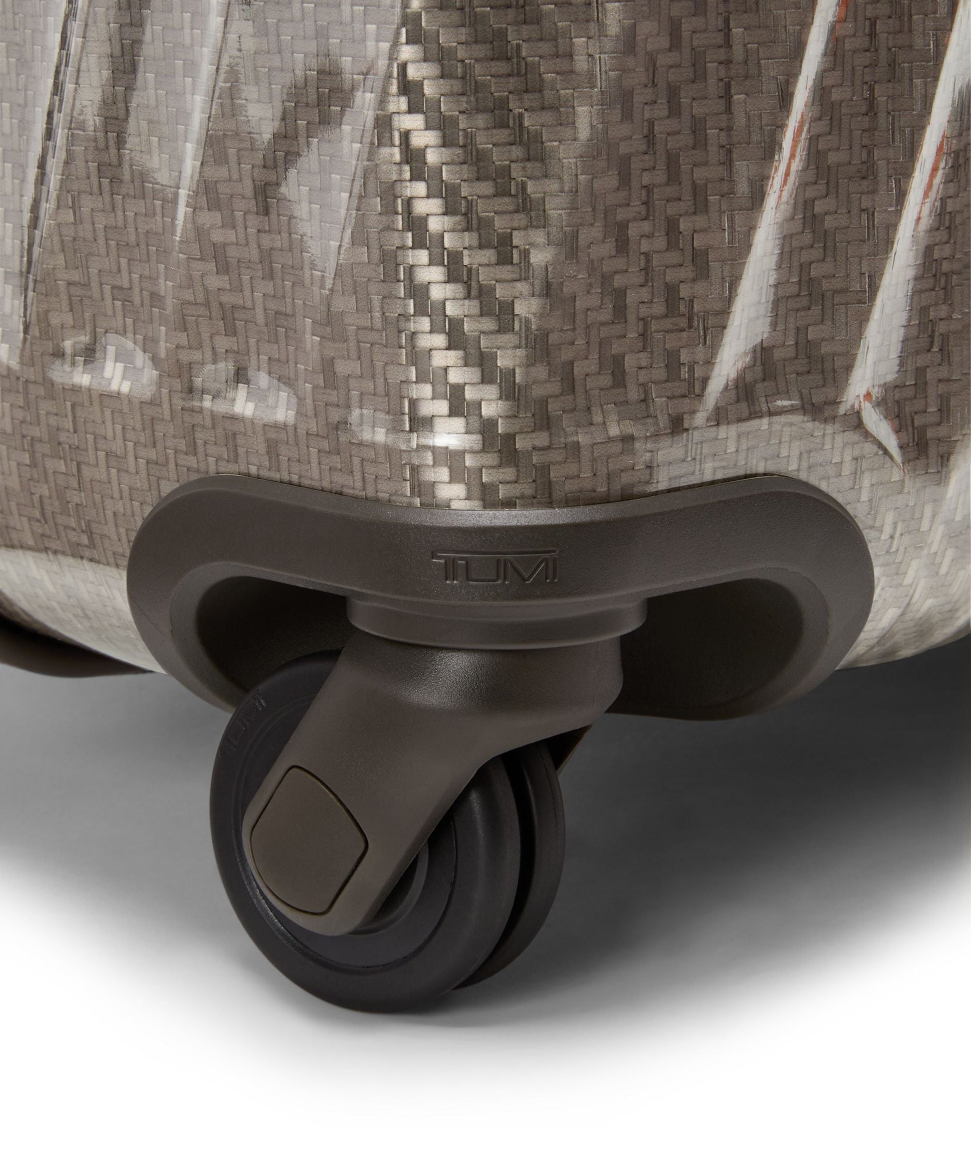 Tumi Luggage Tumi 19 Degree Lite Extended Trip 4 Wheeled Packing Case Large Luggage