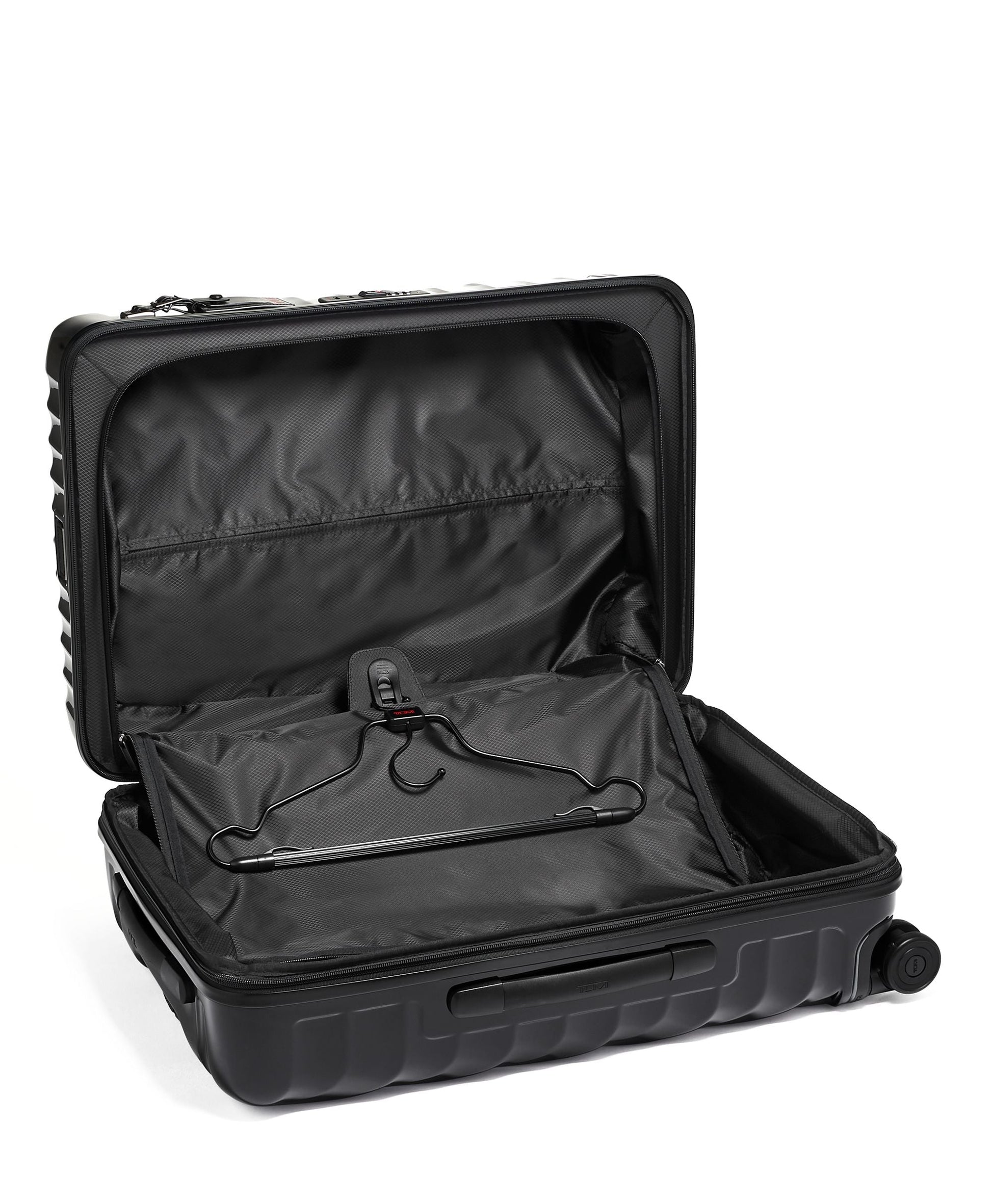 Tumi Luggage Tumi 19 Degree Short Trip Expandable 4 Wheeled Packing Case Medium Luggage