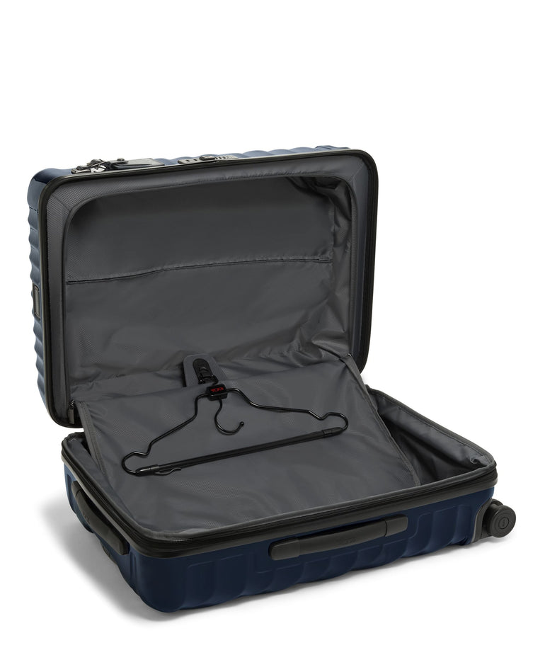 Tumi Luggage Tumi 19 Degree Short Trip Expandable 4 Wheeled Packing Case Medium Luggage
