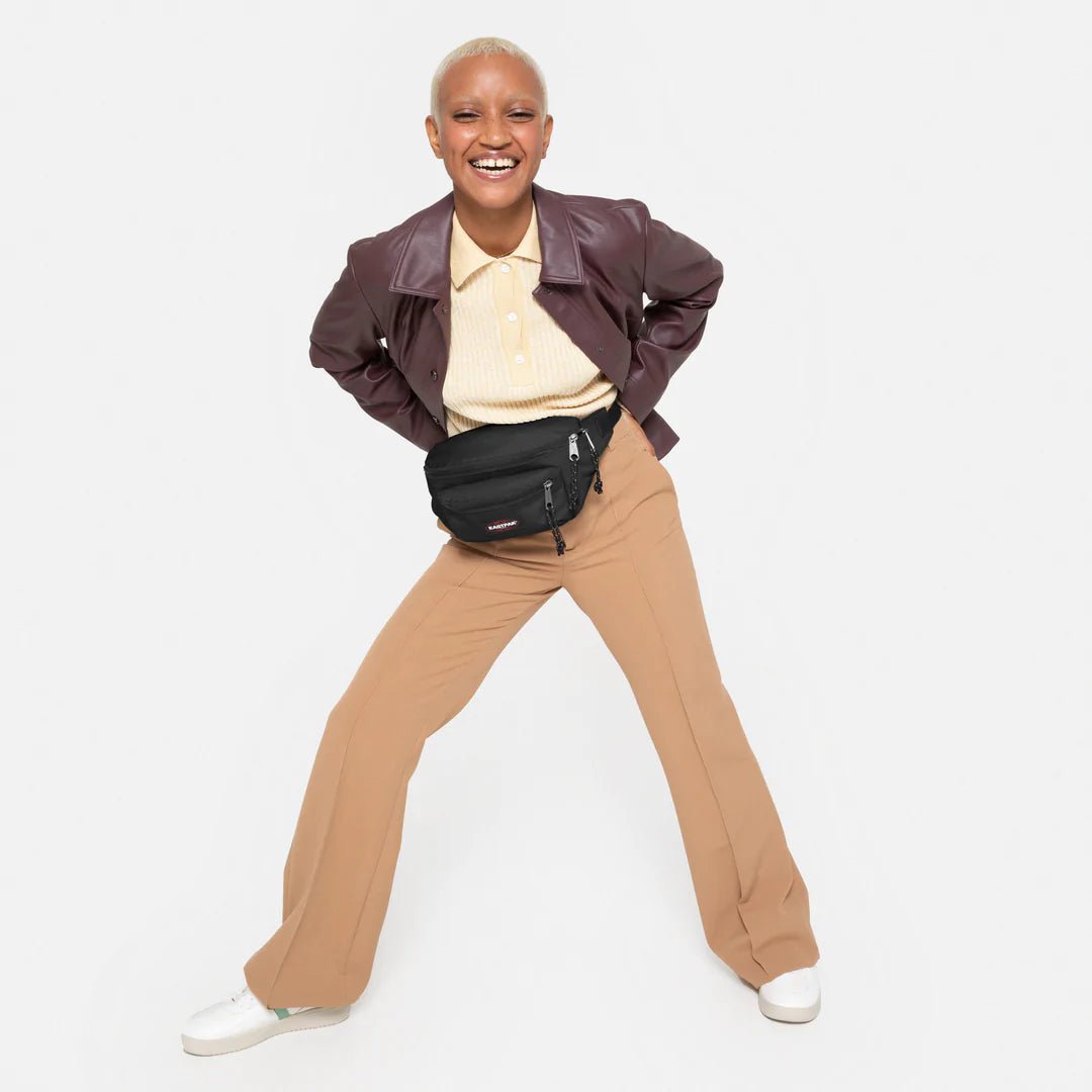 Eastpak Doggy Bag - Black