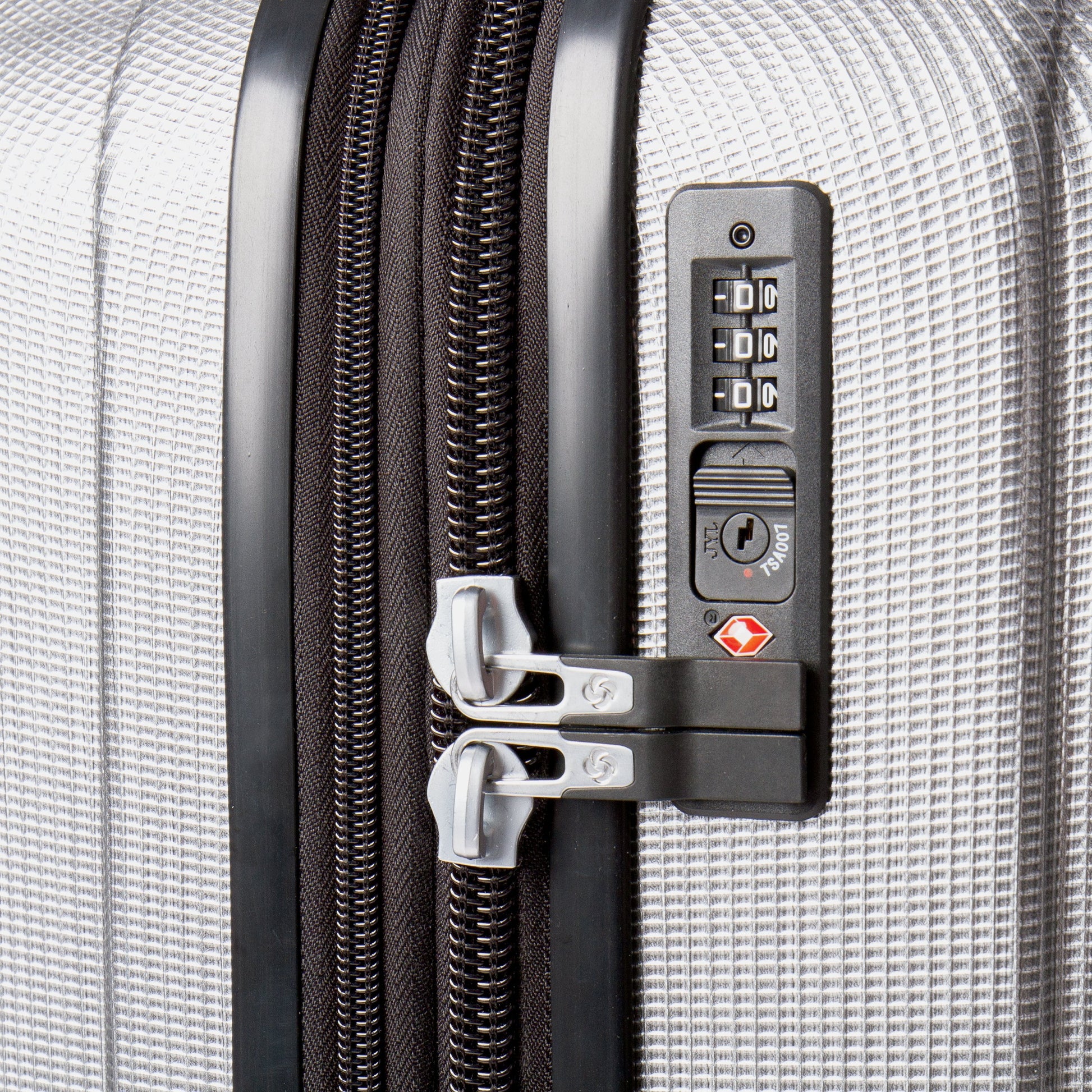 Samsonite Omni 3.0 Large Spinner Expandable Luggage