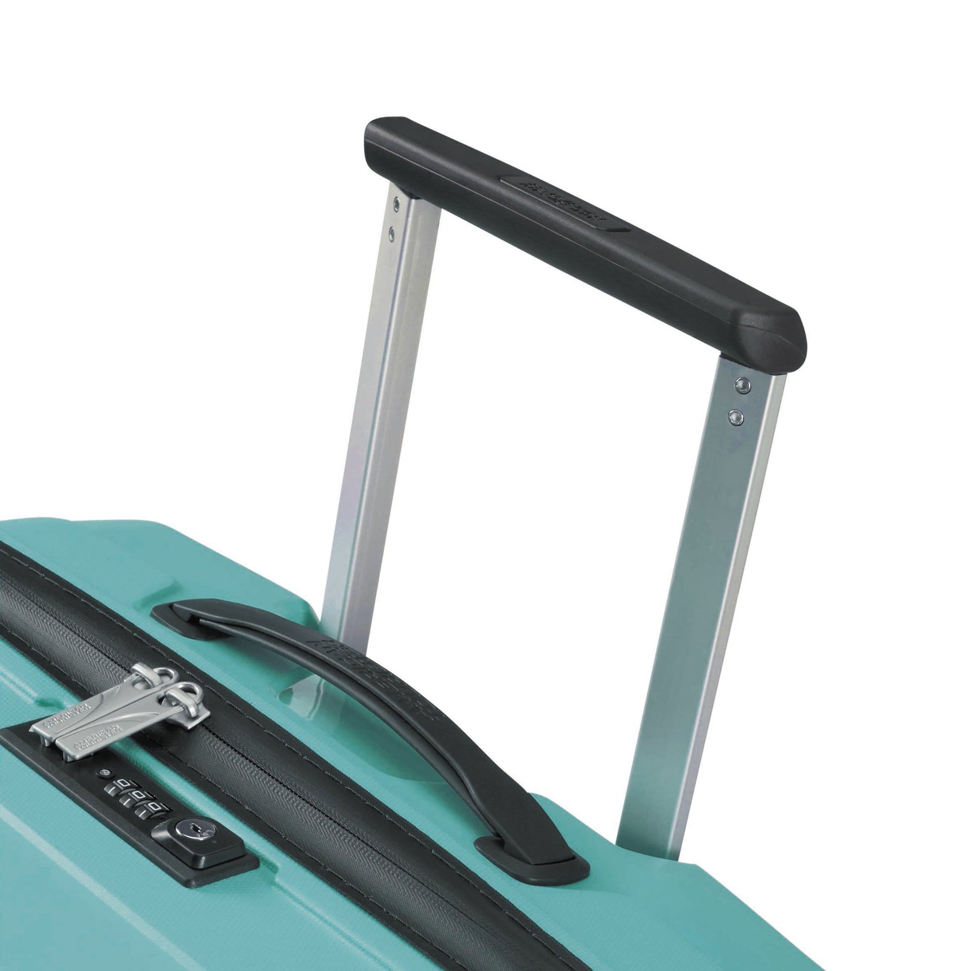 American Tourister Luggage American Tourister Airconic Spinner Medium Luggage