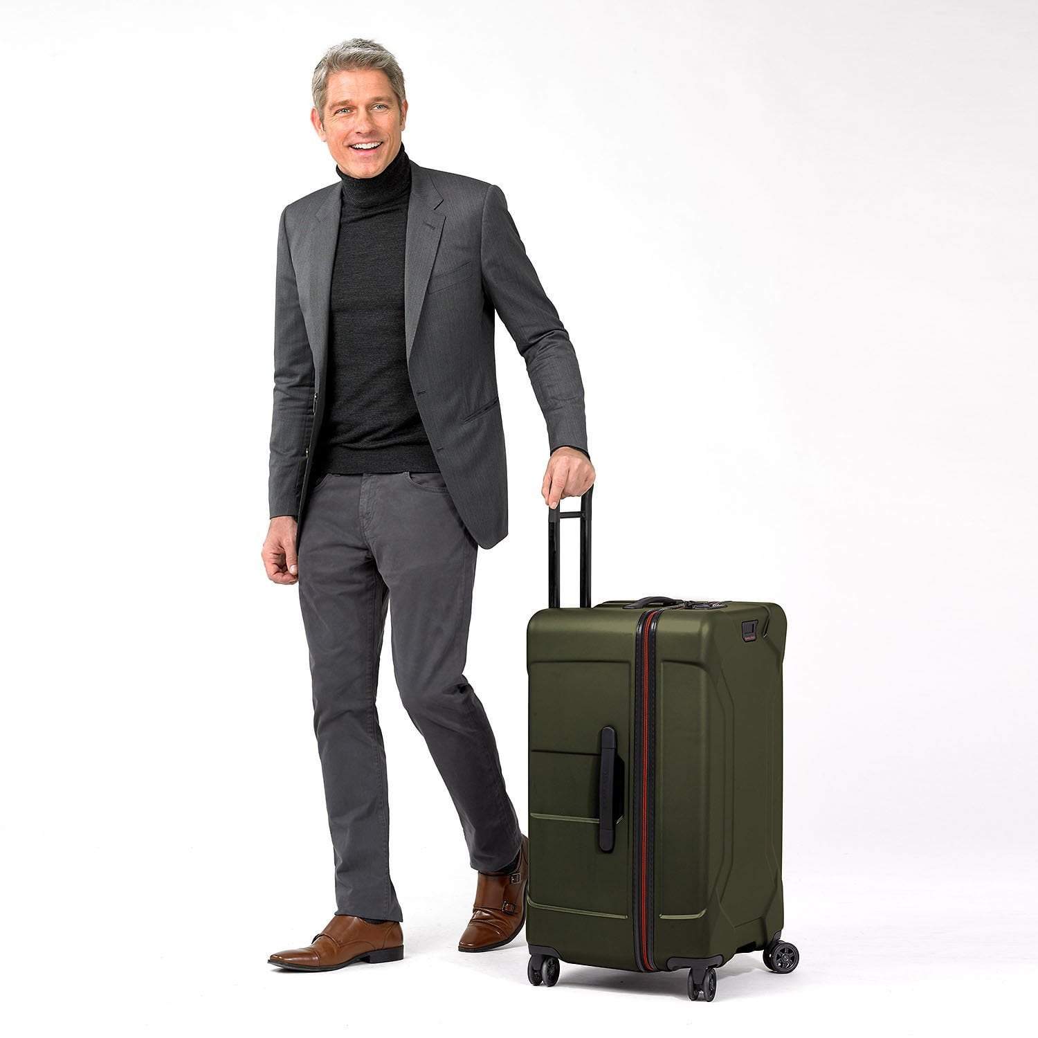 Briggs & Riley Luggage Briggs & Riley Torq Medium Trunk Spinner Luggage